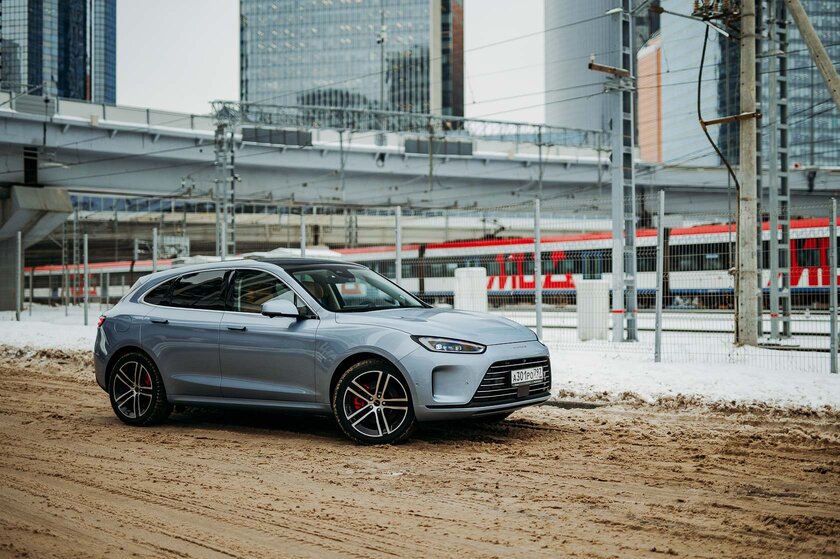 Настоящий гаджет! Обзор Aito Seres M5 — Знакомство. 1