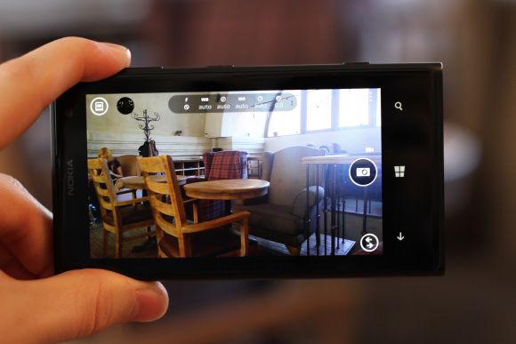 Обзор Nokia Lumia 1020