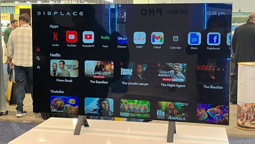 Представлен беспроводной телевизор Displace TV: он оснащен присосками и катается по стене