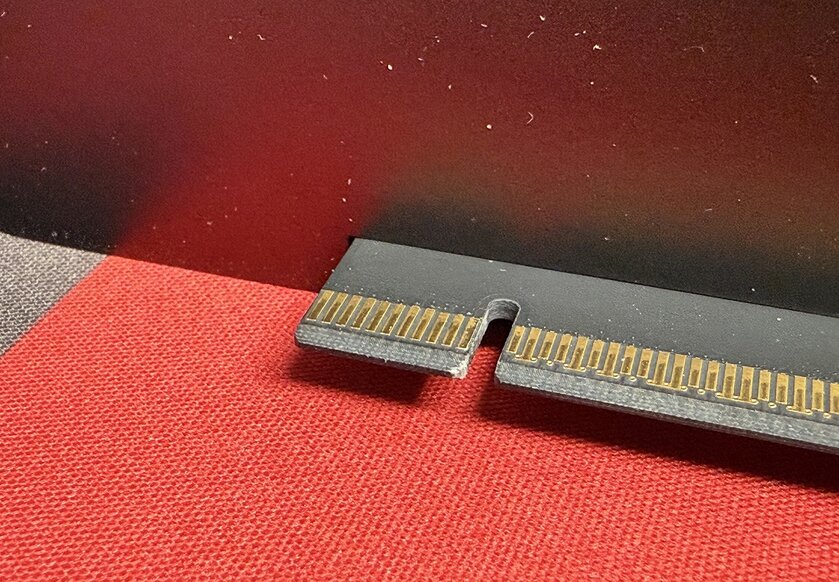 Некоторые материнские платы ASUS могут повредить видеокарты: уже есть «покалеченные» RTX 5090
