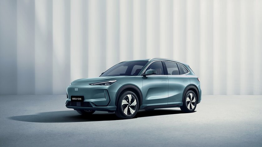 Стали известны комплектации кроссовера Geely EX5 для России. «Зимний» пакет уже в базе