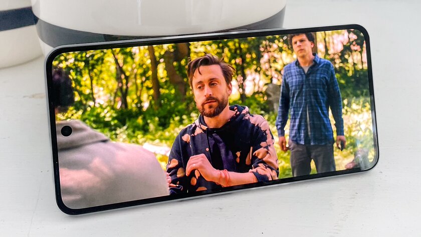 Обзор Nothing Phone 3a: лучший смартфон по цене до 400 долларов с магической кнопкой — Дисплей. 1