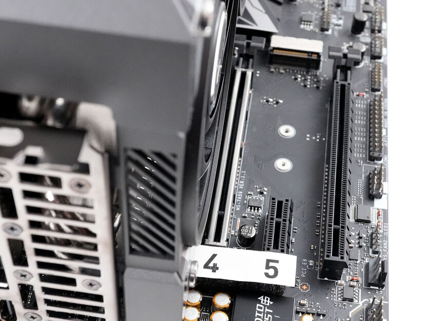 Лучше RTX 5070, а стоит столько же: обзор ASUS Radeon RX 9070 TUF OC — Дизайн корпуса. 8