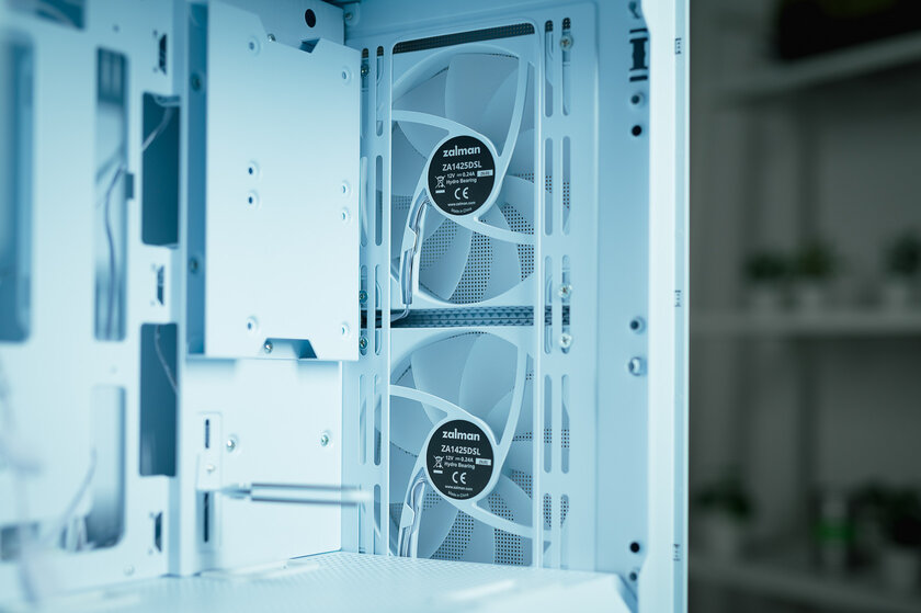 Компактный корпус, в который влезет даже RTX 5090: обзор стильного Zalman P30 AIR White — Шасси. 3