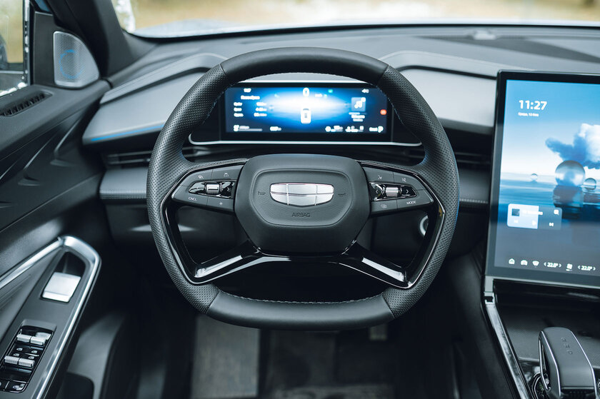 Луч солнца городского. Обзор паркетного кроссовера Geely Cityray 2024