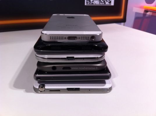 Новые фотографии HTC One