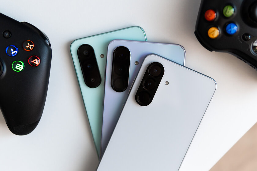 Что собой представляют «народные» смартфоны Samsung в 2025: обзор-сравнение Galaxy A26, A36 и A56 — Внешний вид и Эрогономика. 1