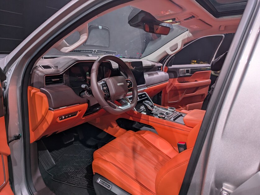 В России представили новые пикапы Foton Tunland V7 и Tunland V9: больше комфорта, богаче оснащение