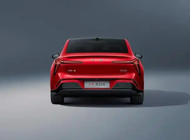 Автономность вождения вышла на новый уровень: представлен HONGQI Tiangong 05