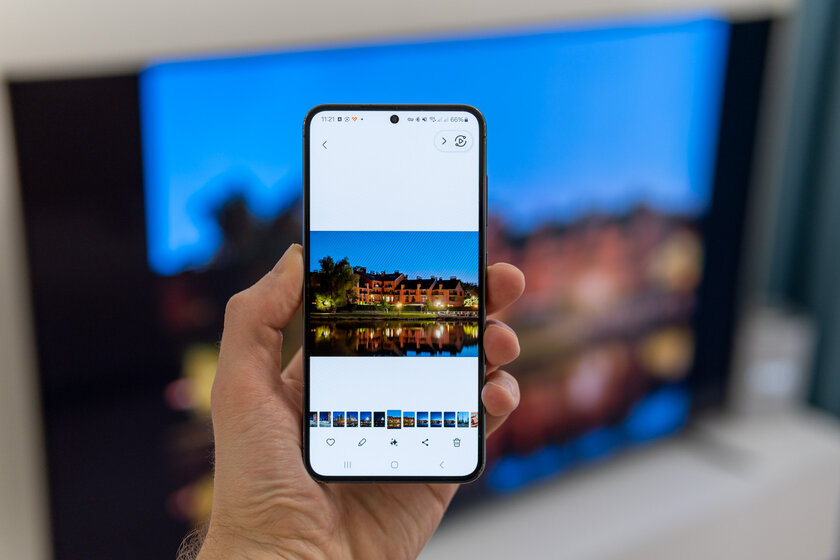 Волшебный пульт-указка возвращается. Обзор CARRERA №650 — Smart TV и управление. 5