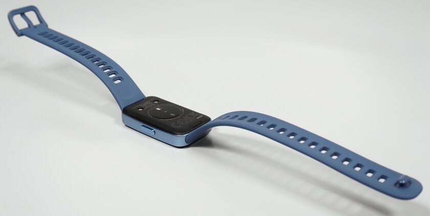 Обзор HUAWEI Band 10: хороший умный браслет стал ещё лучше — Внешний вид и эргономика. 7