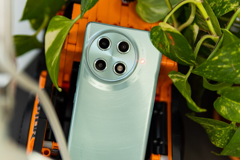 Удивил — я думал, такое невозможно в недорогом смартфоне. Обзор TECNO CAMON 30S Pro