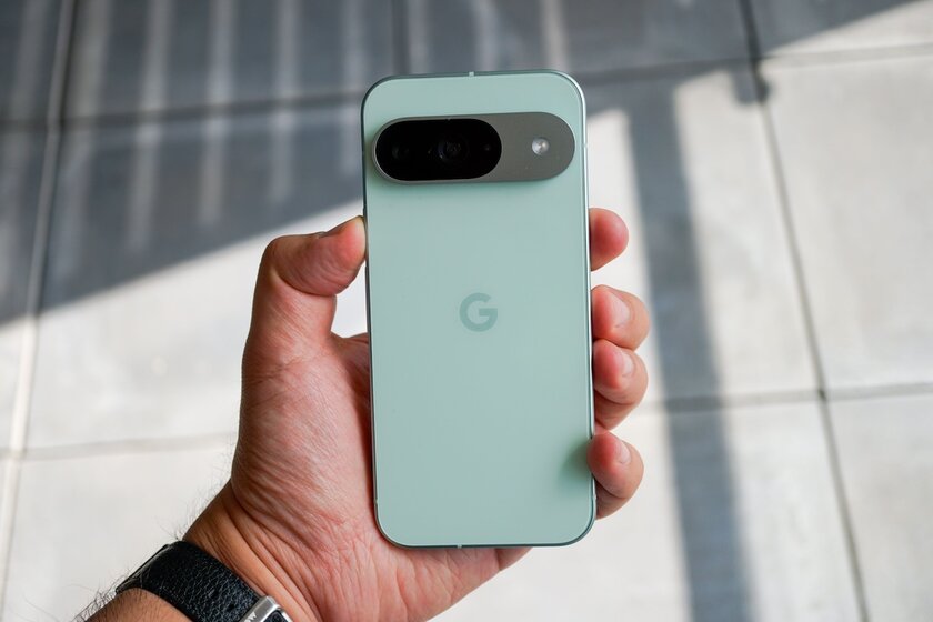 СМИ: Pixel 10 получит больше камер, но они станут хуже