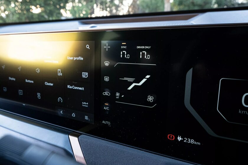 Доступный кроссовер для семейных фанатов электрокаров: обзор Kia EV5 2025