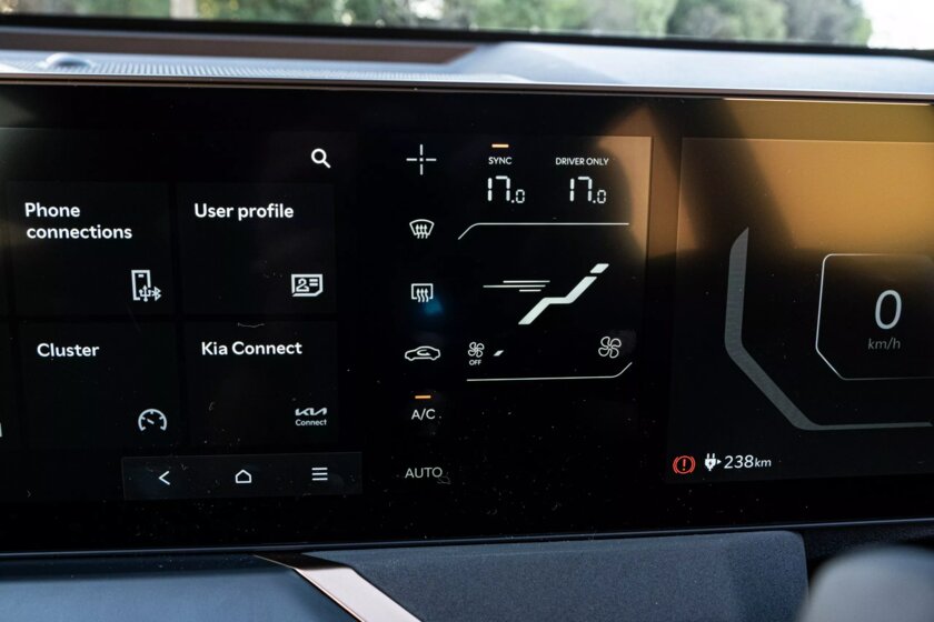 Доступный кроссовер для семейных фанатов электрокаров: обзор Kia EV5 2025