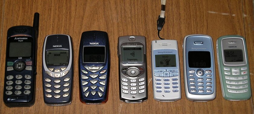 Кнопочные звонилки, которые никогда не стареют. Победитель спора Android vs iOS (третья сторона)