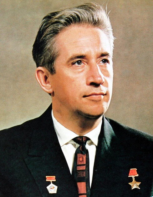 Как СССР обогнал США и зачем в космосе нужен был пулемёт: история «Салюта-1»