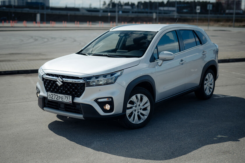 Электро-турбинный гибрид — это как? Обзор Suzuki S-Cross
