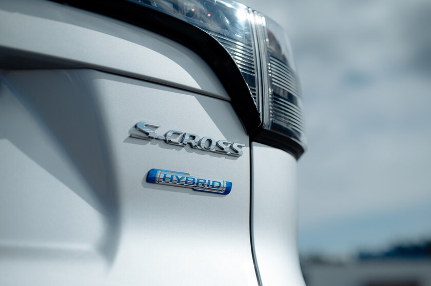 Электро-турбинный гибрид — это как? Обзор Suzuki S-Cross — Знакомство. 2