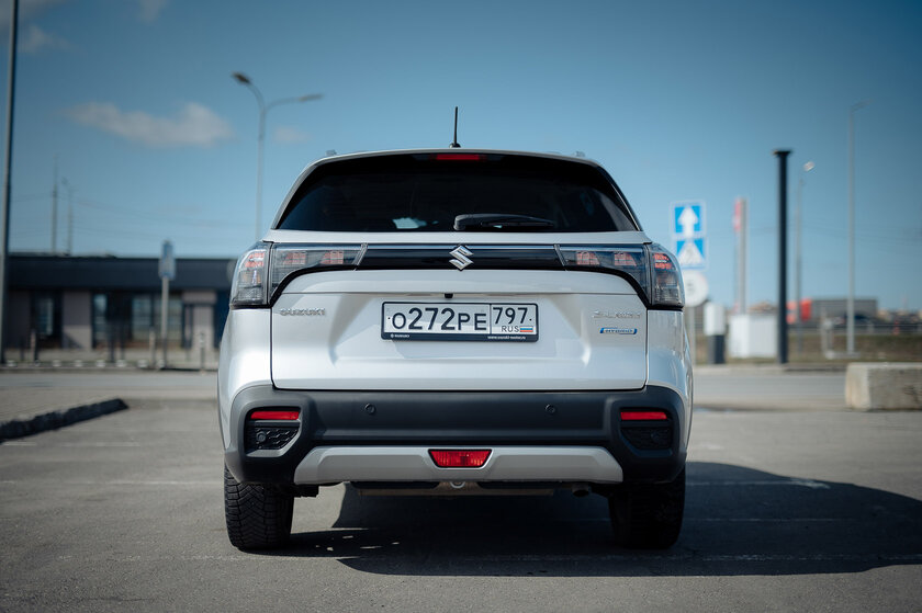Электро-турбинный гибрид — это как? Обзор Suzuki S-Cross — Знакомство. 3