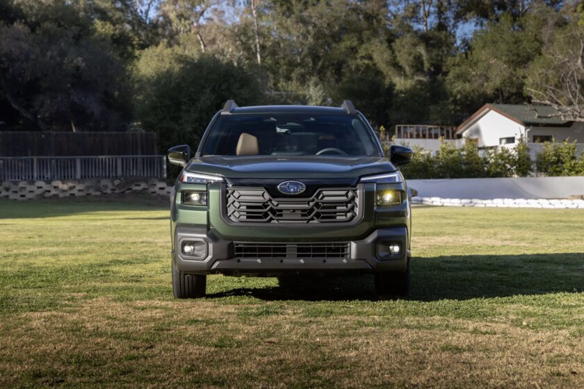 Subaru представила новый Outback: с богатым салоном и кузовом кроссовера