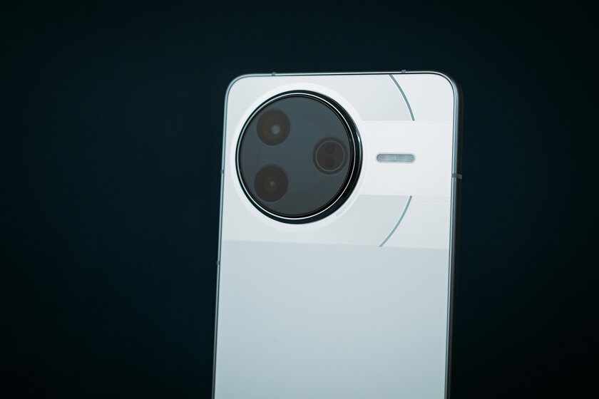 Обзор POCO F7 Pro: только POCO умудряется так делать