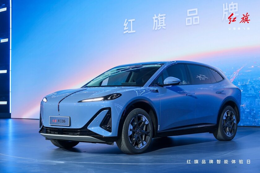 Hongqi представит на автосалоне в Шанхае сразу три умных автомобиля: с быстрой зарядкой и ИИ