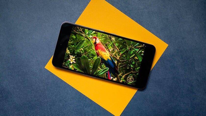 Это какой-то разрыв бюджетного сегмента! Обзор модульного CMF Phone 2 Pro за 223 $ — будущий хит — Дисплей. 2