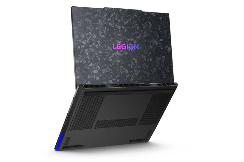 192 ГБ ОЗУ, RTX 5090 и дисплей с 3D: Lenovo представила геймерский ноутбук Legion 9i