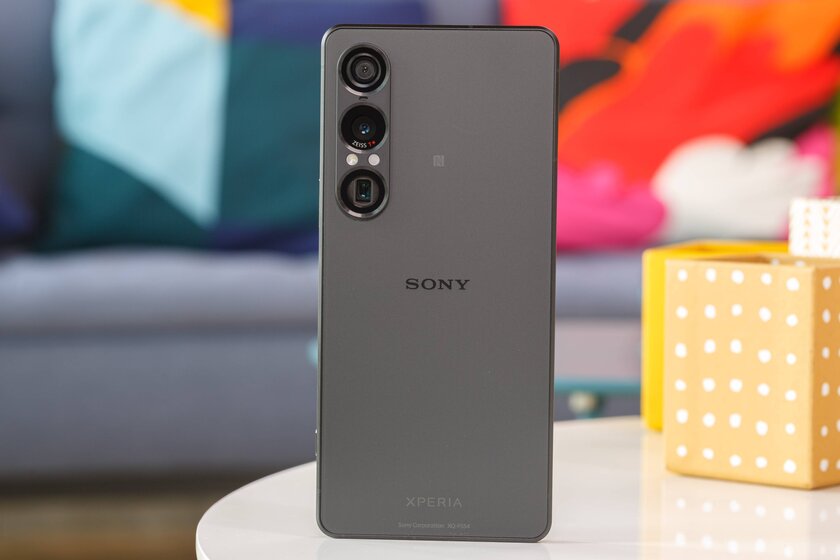 Это точно новый флагман? Обзор Sony Xperia 1 VII — искать улучшения придётся с лупой — Производительность и тесты. 1