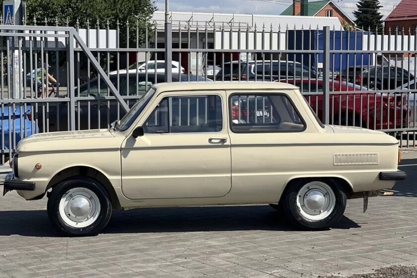 Без пробега и с охлаждением, кaк у Рorsсhe 911 — в России продают «Запорожец» 1990 года