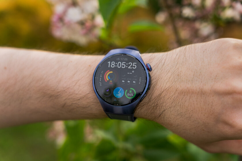 К этому шли 10 лет: обзор умных часов HUAWEI WATCH 5 — медицинская лаборатория на руке