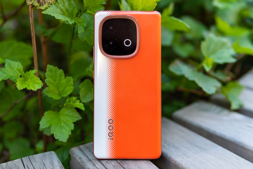 Этот смартфон удивляет. Обзор iQOO Neo 10 — похоже, новый топ за свои деньги