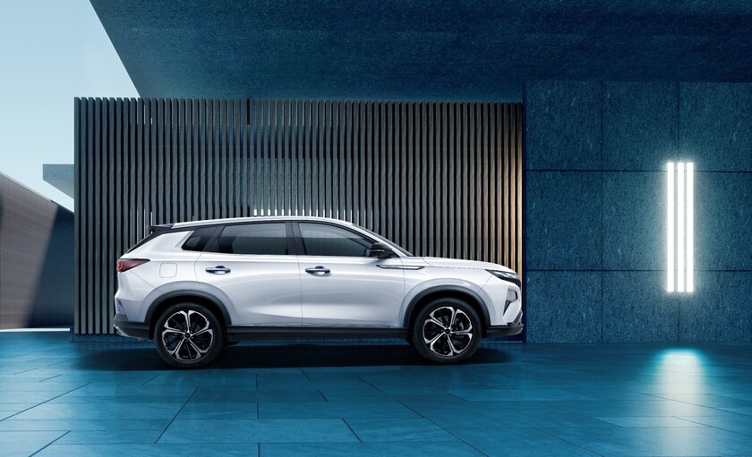 Турбомощь и ассистенты в базовой версии — готовый к морозам Dongfeng Huge появился в России