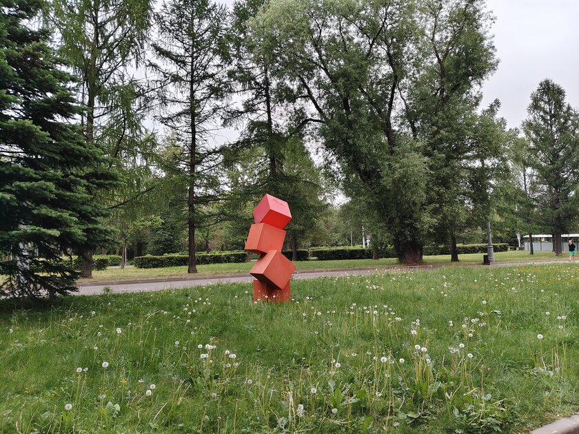 Я не поверил глазам, это невозможный смартфон. Обзор iQOO Z10 на 7300 мА⋅ч — тонкий (!) и мощный — Камеры. 4