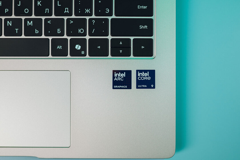 Таким должен быть Windows-ноутбук: обзор HONOR MagicBook Pro 14 с Intel Core Ultra 9 и ёмкой батареей — Производительность и тесты. 1