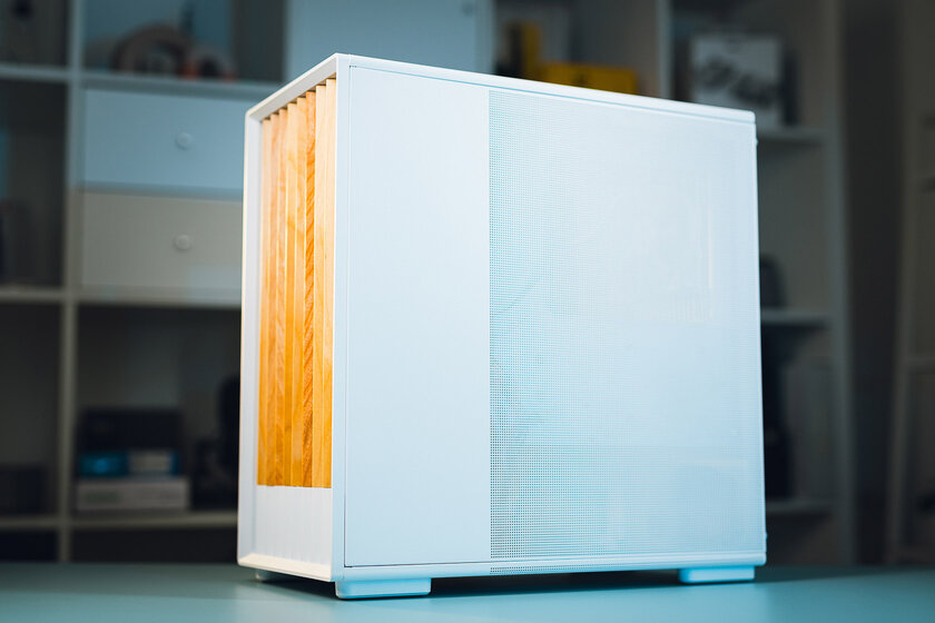 Панель из дерева, море места и защита от пыли: обзор Zalman P10 NAMU WHITE