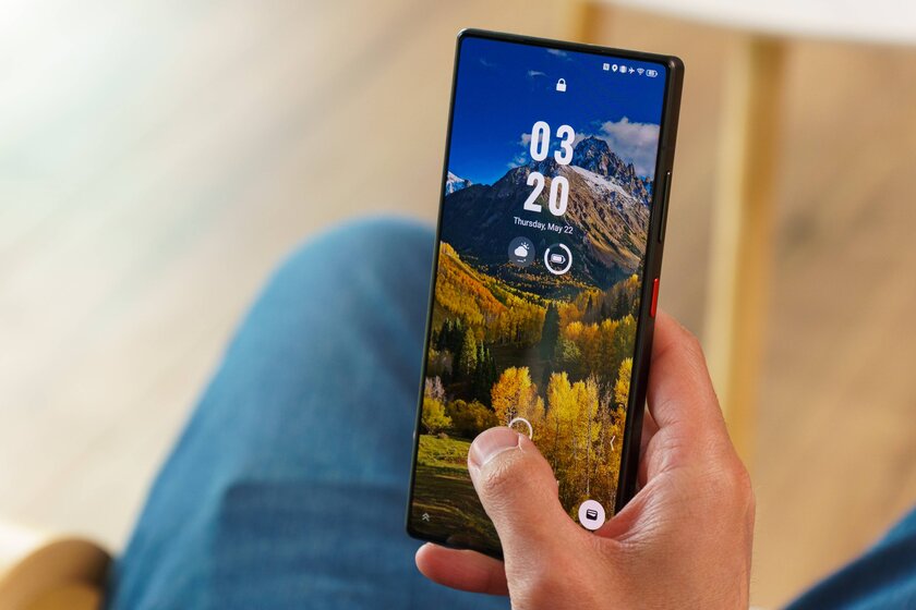 Такой камеры больше ни у кого нет. Обзор nubia Z70S Ultra — во многом уникальный смартфон — Дизайн. 6