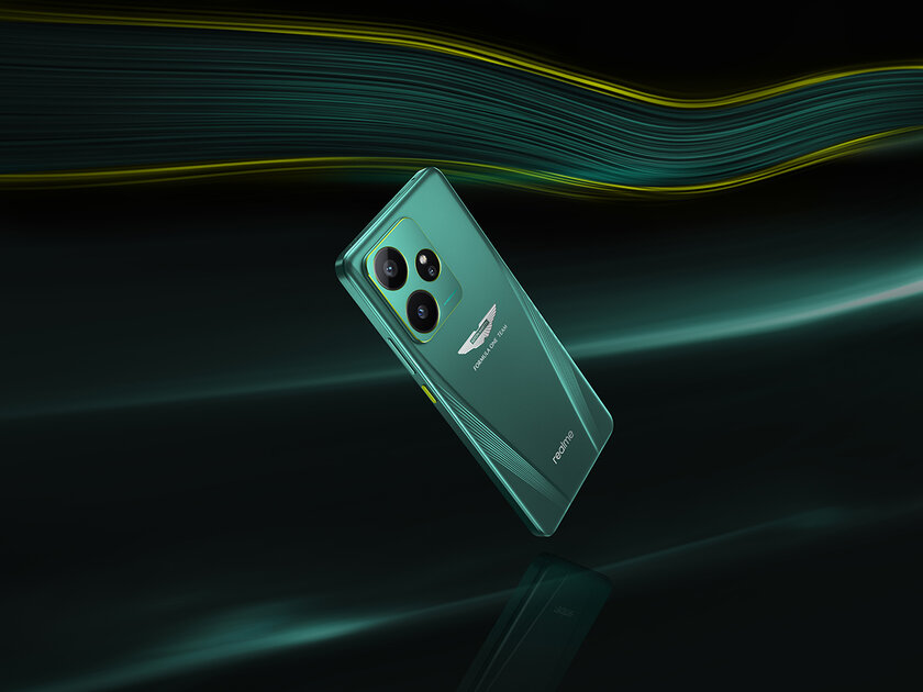 В России появились смартфоны realme GT 7, включая лимитированную версию от Aston Martin Formula One
