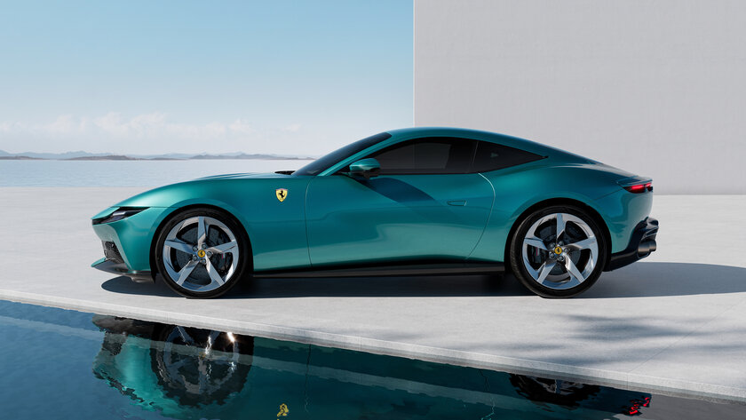 3,3 секунды до сотни, V8 и три дисплея в салоне: Ferrari представила суперкар Amalfi
