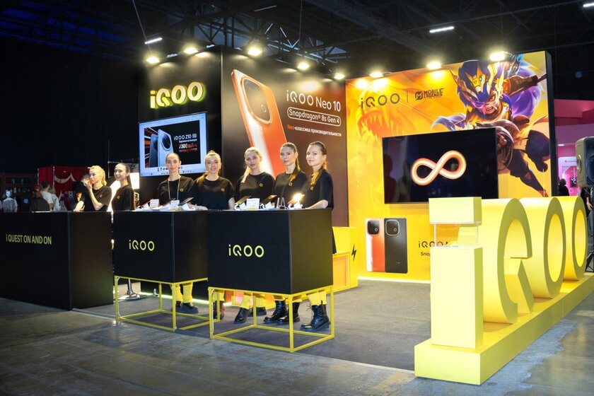iQOO зажёг на Epic Con — новые смартфоны, киберспортивные состязания и дуэли блогеров