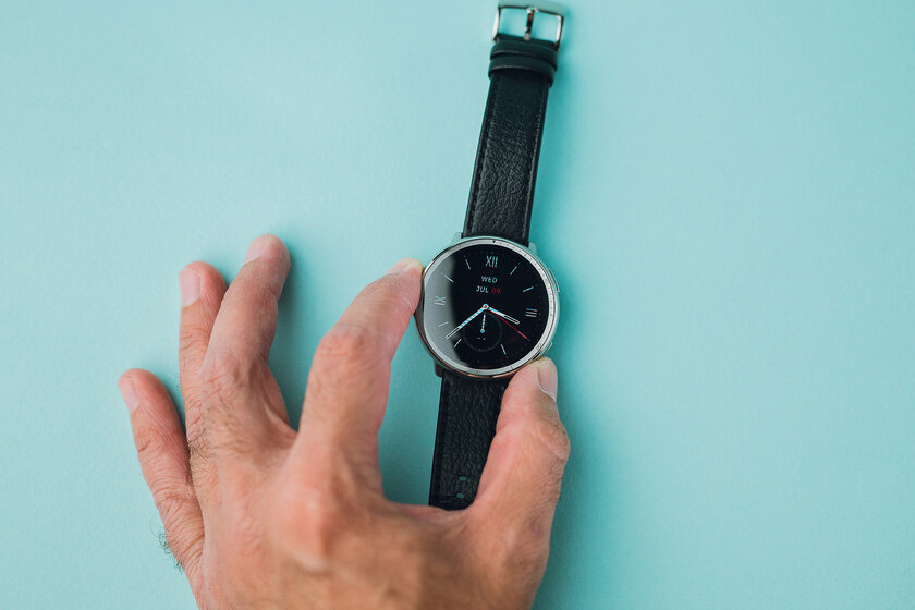 Есть и круглые, и квадратные — все работают долго! Обзор Amazfit Active 2 Premium и Active 2 (Square) — Дизайн корпуса. 4