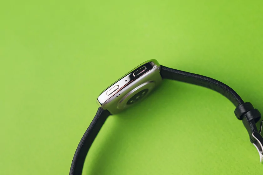 Есть и круглые, и квадратные — все работают долго! Обзор Amazfit Active 2 Premium и Active 2 (Square) — Дизайн корпуса. 3