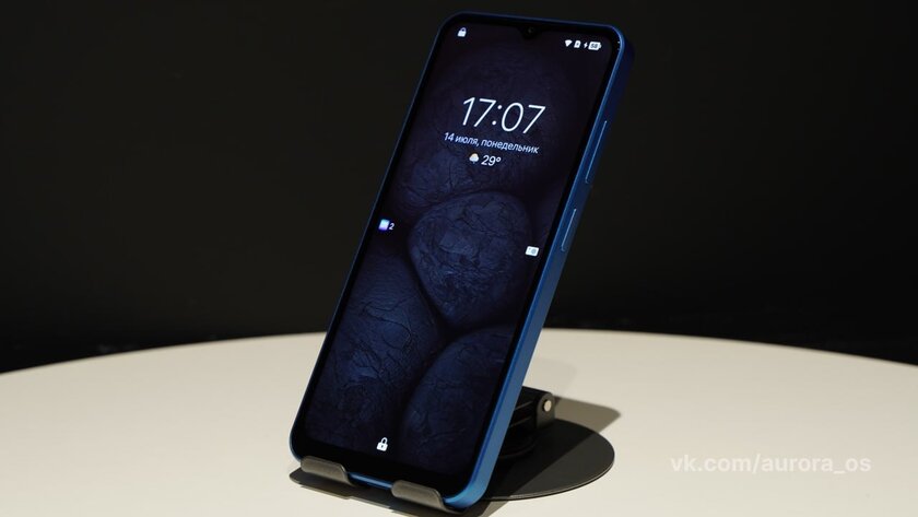 Это новый смартфон с российской ОС «Аврора»: представлен OKO Phone 5