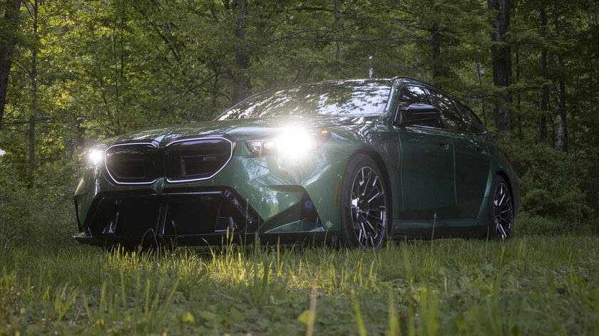 Яркий спорткар на 717 лошадей с огромным багажником: обзор универсала BMW M5 Touring — Отзыв. 2