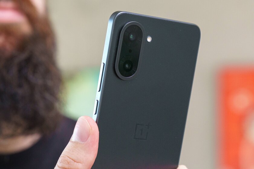 Обзор OnePlus Nord CE5 — похоже, производитель нашёл верный путь — Отзыв. 1