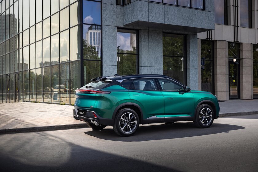 Dongfeng привезла в Россию новый городской кроссовер Mage: в двух комплектациях от 2,5 млн рублей