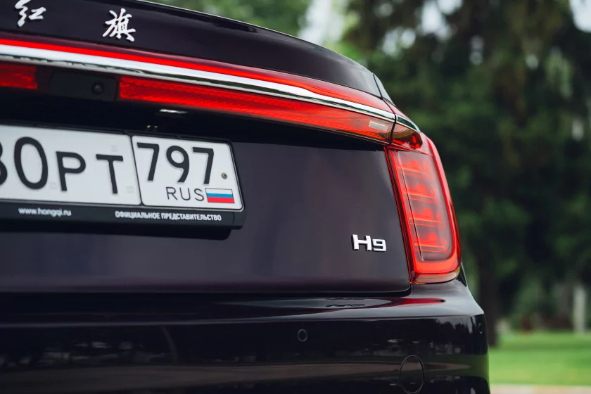 Обзор Hongqi H9. Выглядит как лимузин для саммита G20, но стоит ли он своих денег?
