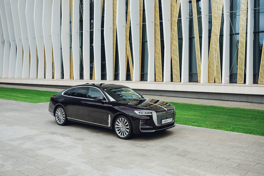 Обзор Hongqi H9. Выглядит как лимузин для саммита G20, но стоит ли он своих денег?
