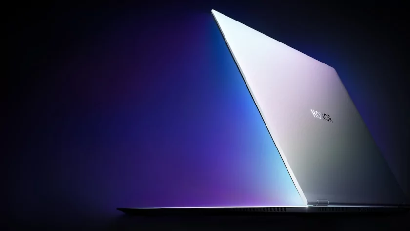 Мощный, очень тихий и автономный: топ-6 фишек HONOR MagicBook Pro 16 HUNTER 2025